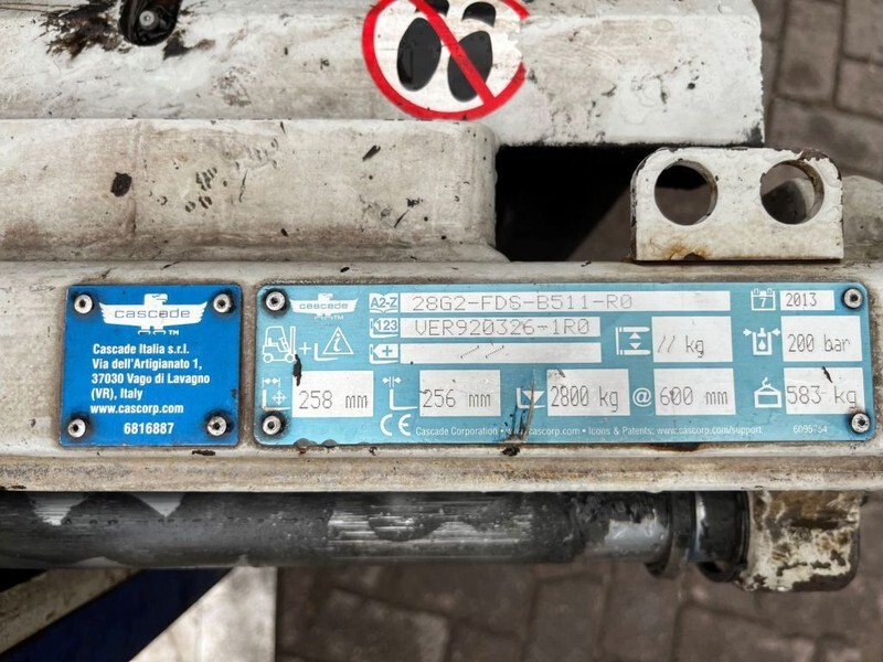 Attachment for Material handling equipment CASCADE 28G2-FDS-B511-RO: picture 6 Attachment for Material handling equipment CASCADE 28G2-FDS-B511-RO: picture 6