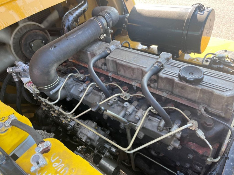 Diesel forklift Caterpillar DP40K2: picture 11