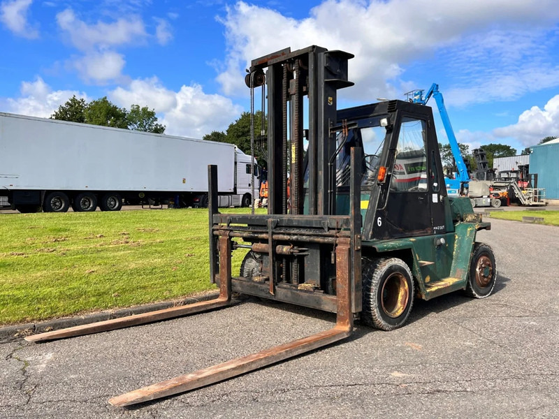 Caterpillar V130 - Diesel forklift: picture 5 Caterpillar V130 - Diesel forklift: picture 5