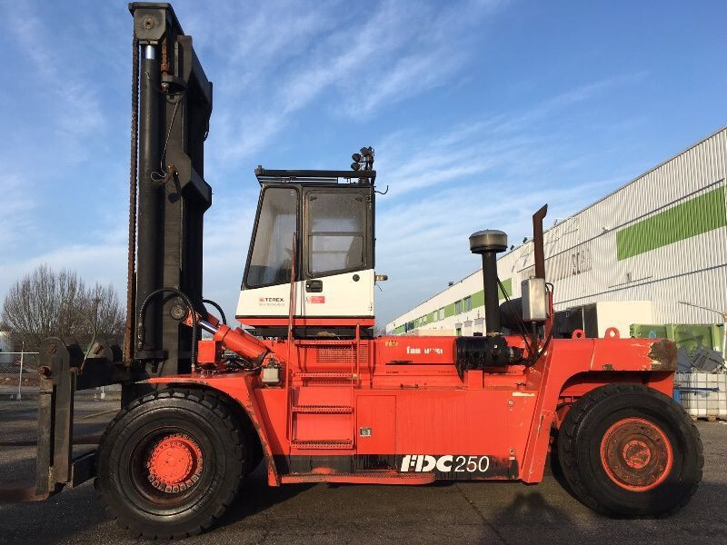 Diesel forklift Fantuzzi FDC250: picture 6