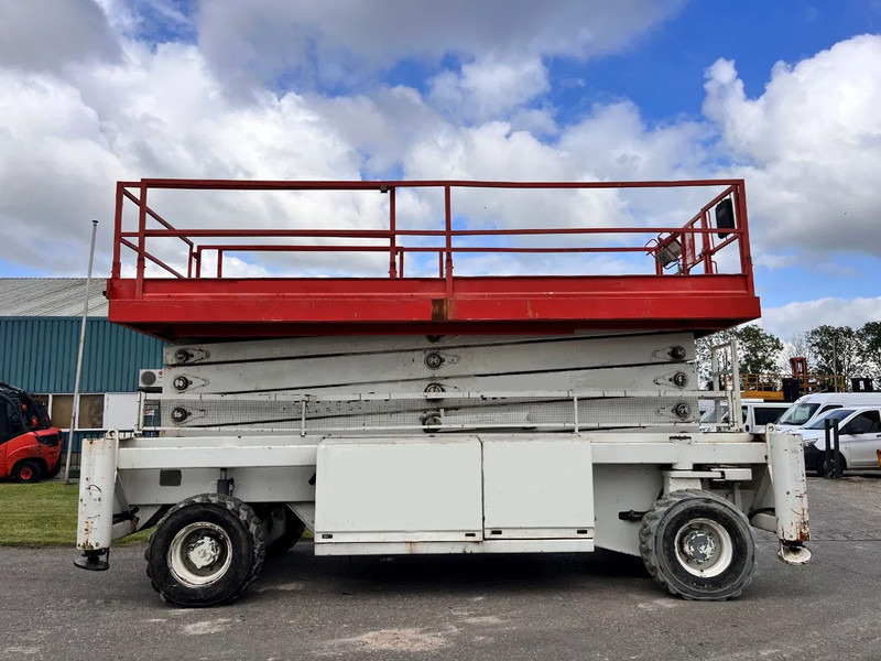 Holland lift COMBISTAR M-250DL27 4WD/P/N - Scissor lift: picture 4 Holland lift COMBISTAR M-250DL27 4WD/P/N - Scissor lift: picture 4