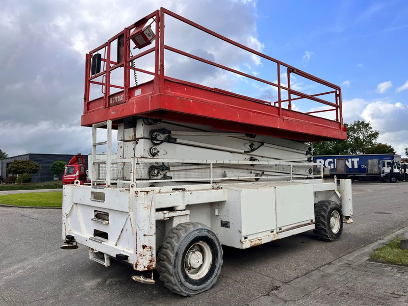 Holland lift COMBISTAR M-250DL27 4WD/P/N - Scissor lift: picture 3 Holland lift COMBISTAR M-250DL27 4WD/P/N - Scissor lift: picture 3
