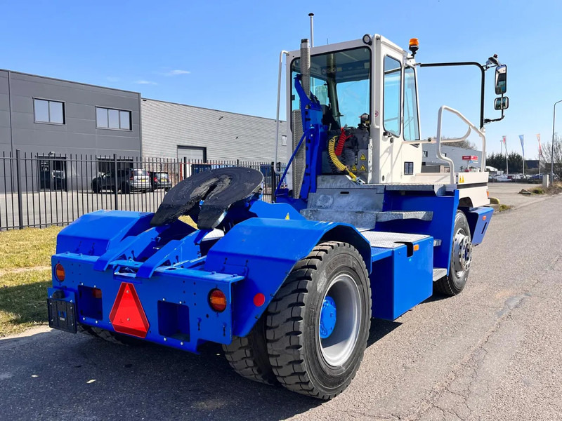 Terminal tractor Terberg YT 222: picture 6