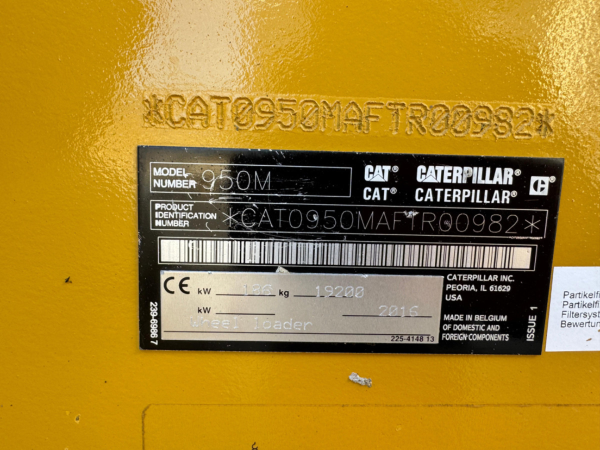 Wheel loader CATERPILLAR 950M: picture 11