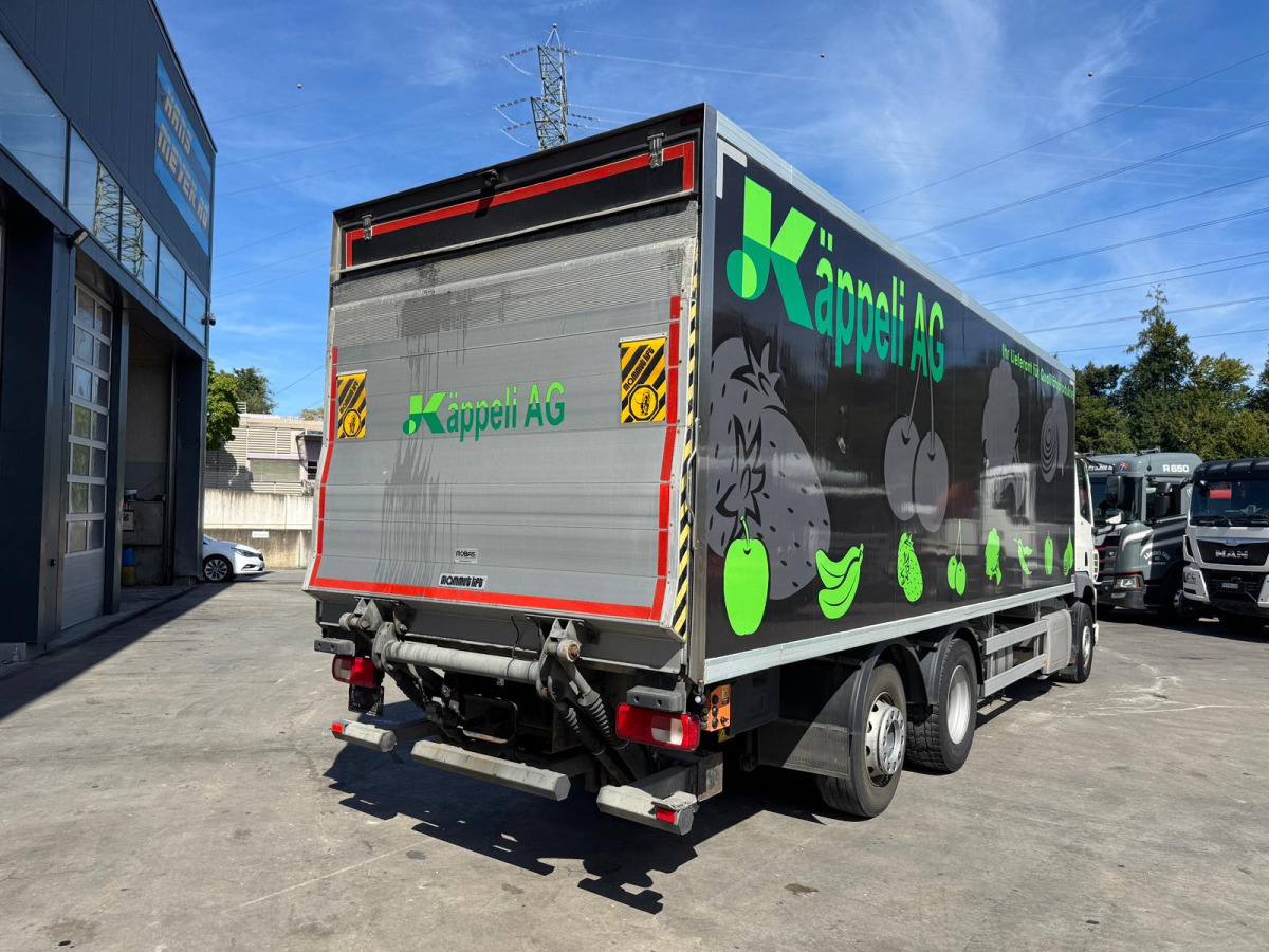 DAF CF370 6x2 Retarder Carrier 850 - Refrigerator truck: picture 5 DAF CF370 6x2 Retarder Carrier 850 - Refrigerator truck: picture 5