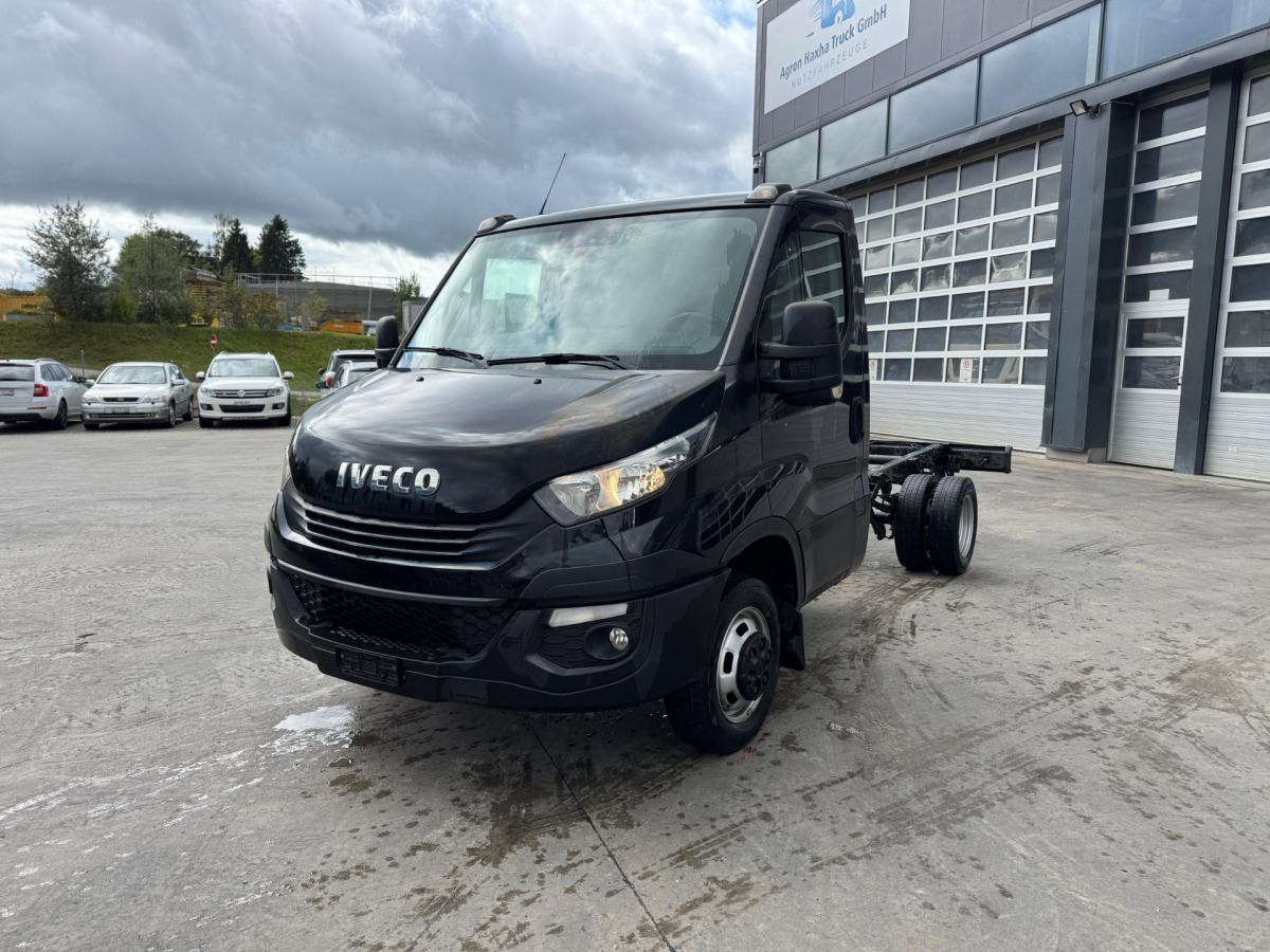IVECO 35C21 Daily - Cab chassis truck: picture 1 IVECO 35C21 Daily - Cab chassis truck: picture 1