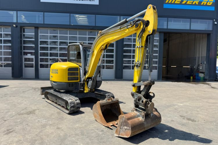 Neuson 6003 - Crawler excavator: picture 2 Neuson 6003 - Crawler excavator: picture 2