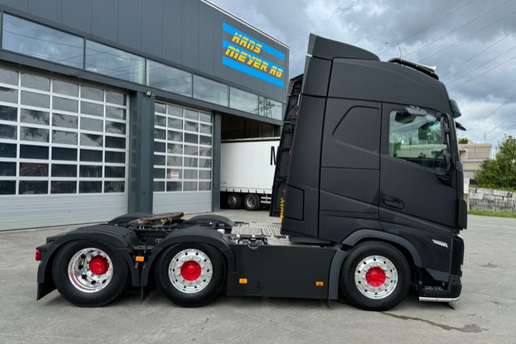 Volvo FH-500 TC 6x2 - Tractor unit: picture 4 Volvo FH-500 TC 6x2 - Tractor unit: picture 4