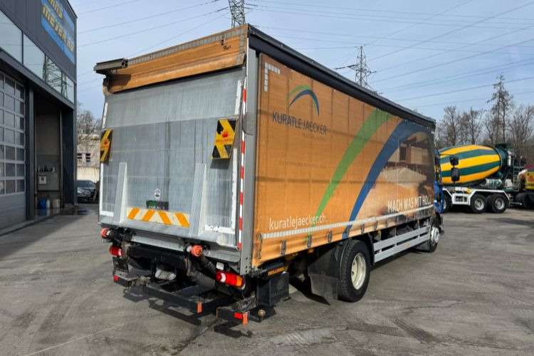 Volvo FLL-290 - Curtainsider truck: picture 5 Volvo FLL-290 - Curtainsider truck: picture 5