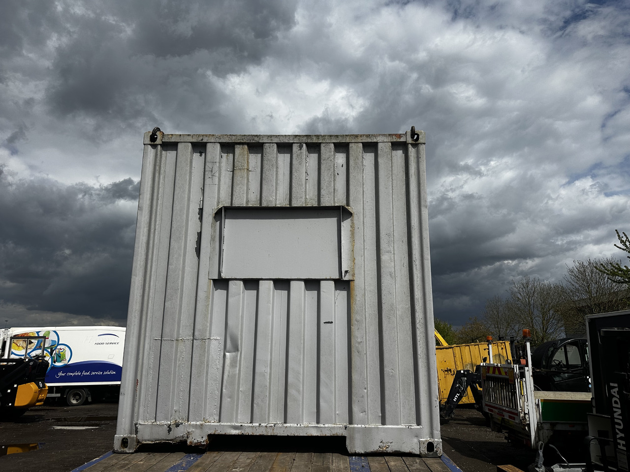 40' SHIPPING CONTAINER - Construction equipment: picture 2 40' SHIPPING CONTAINER - Construction equipment: picture 2
