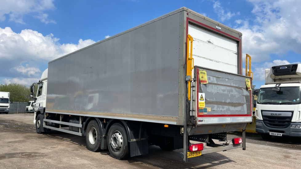 DAF CF 340 EURO 6 - Box truck: picture 3 DAF CF 340 EURO 6 - Box truck: picture 3