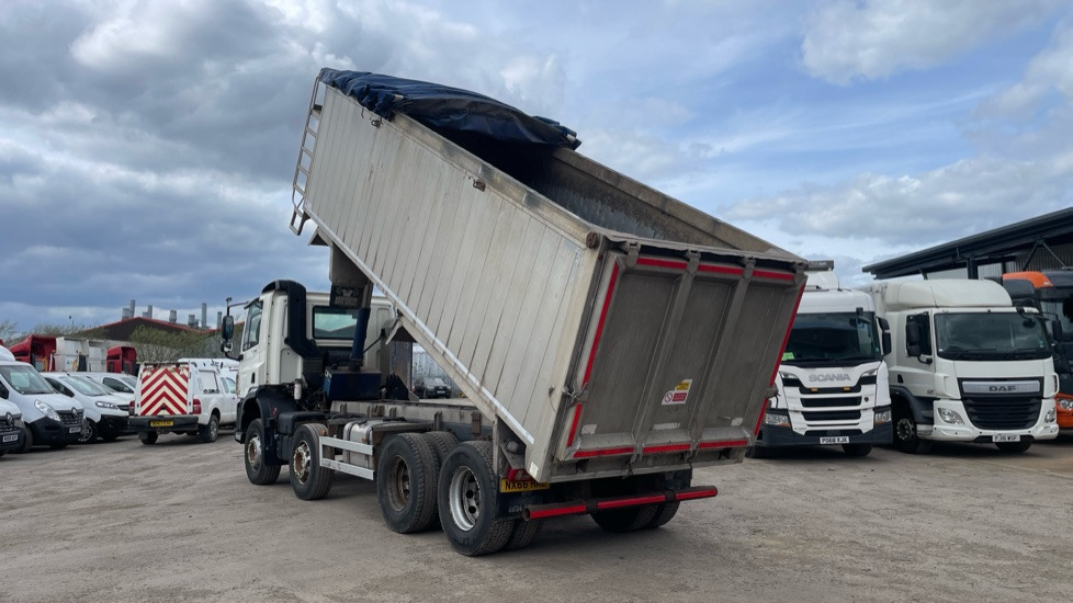 DAF CF 440 EURO 6 - Tipper: picture 3 DAF CF 440 EURO 6 - Tipper: picture 3
