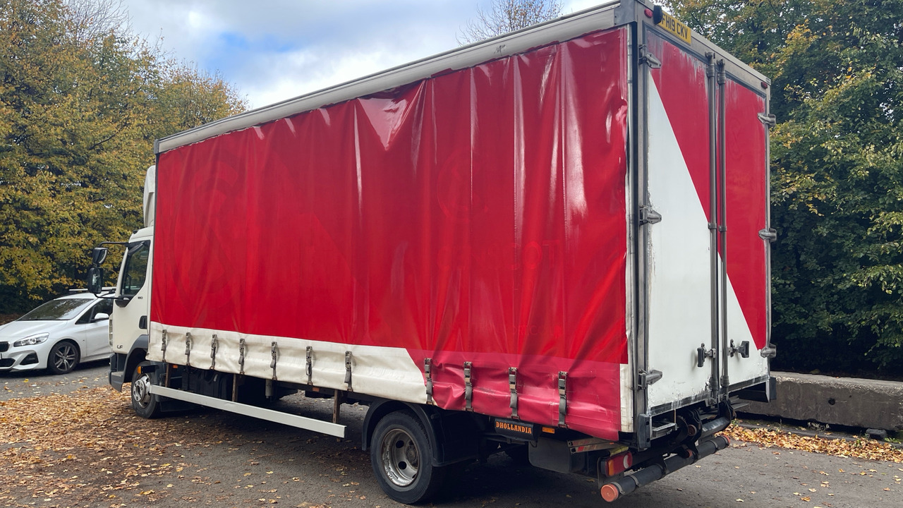 DAF LF 180 - Curtainsider truck: picture 3 DAF LF 180 - Curtainsider truck: picture 3