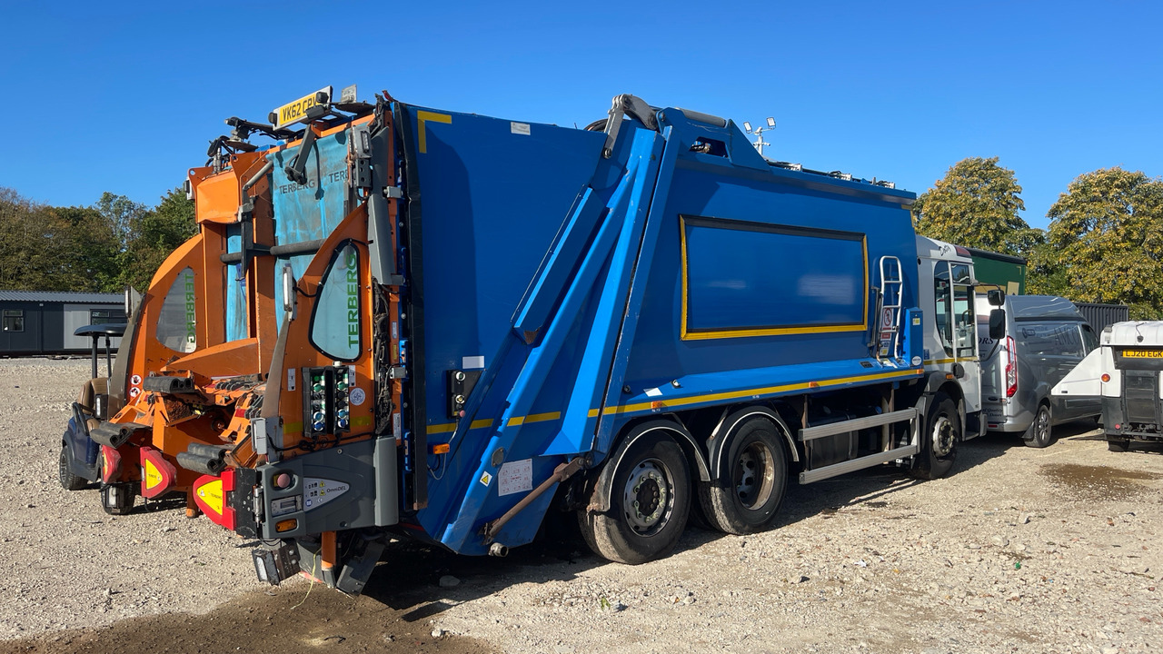 Dennis Elite 2 - Garbage truck: picture 5 Dennis Elite 2 - Garbage truck: picture 5