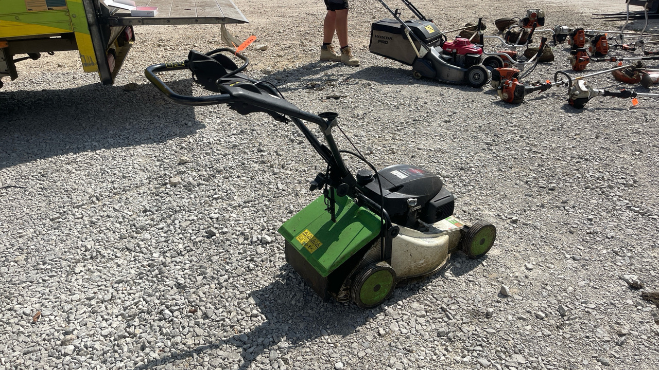 ETESIA PHE3 - Construction equipment: picture 1 ETESIA PHE3 - Construction equipment: picture 1
