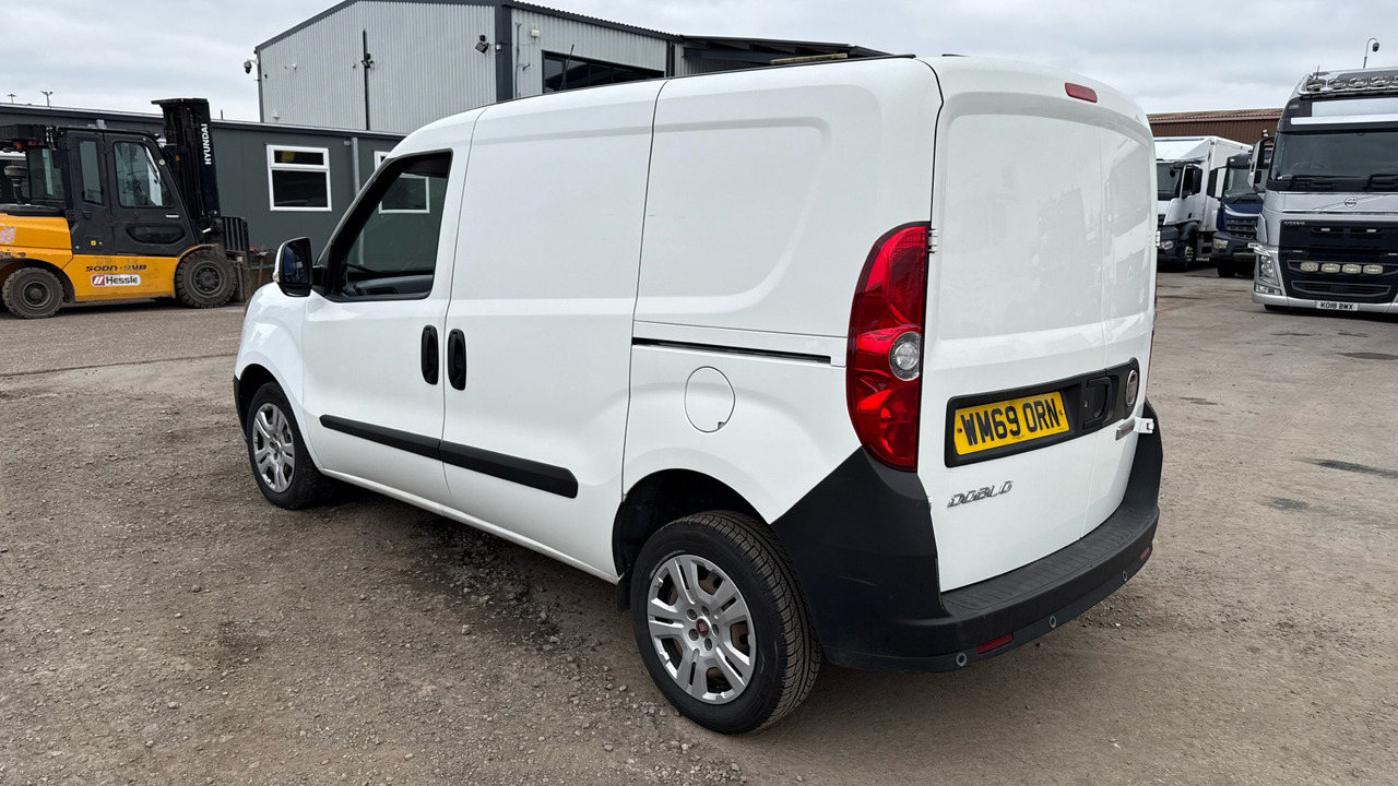 FIAT DOBLO 1.3 Multijet 95 - Small van: picture 3 FIAT DOBLO 1.3 Multijet 95 - Small van: picture 3
