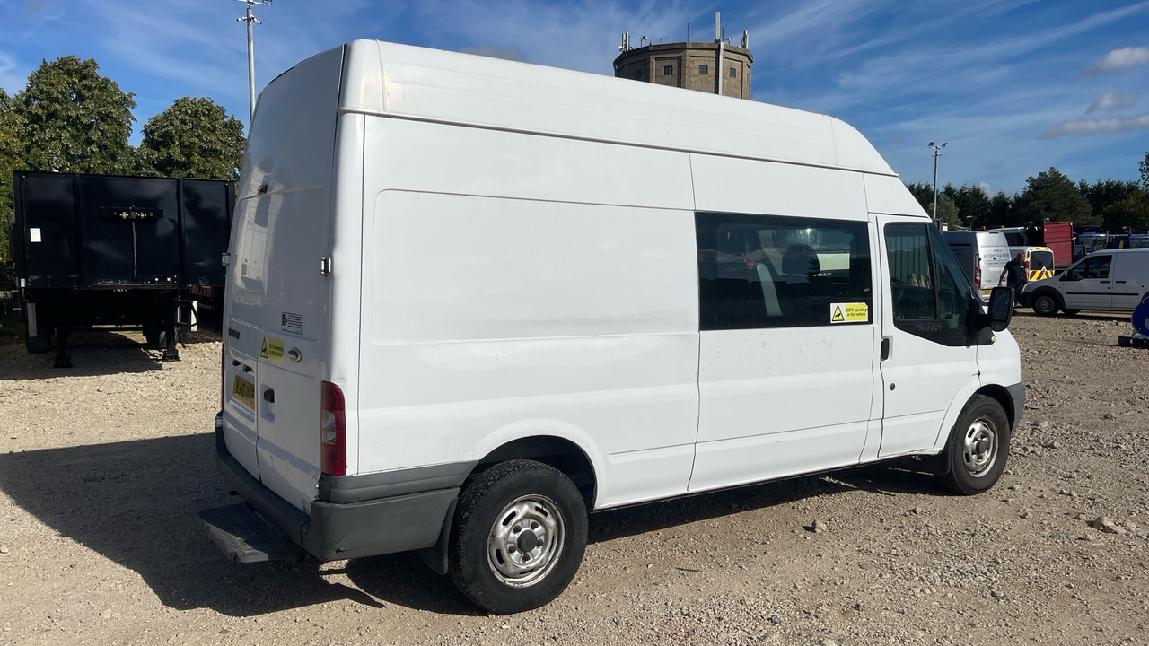 FORD TRANSIT 115 2.4 TDCI 115PS - Combi van: picture 4 FORD TRANSIT 115 2.4 TDCI 115PS - Combi van: picture 4