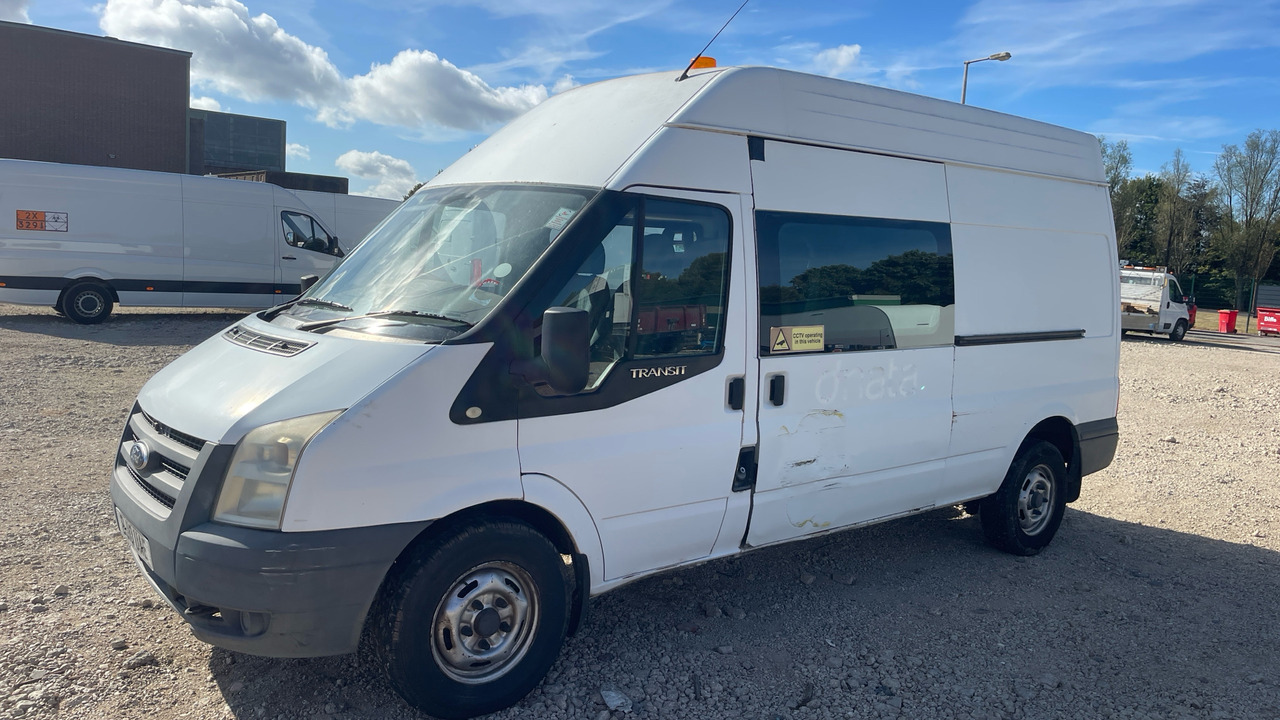 FORD TRANSIT 115 2.4 TDCI 115PS - Combi van: picture 2 FORD TRANSIT 115 2.4 TDCI 115PS - Combi van: picture 2