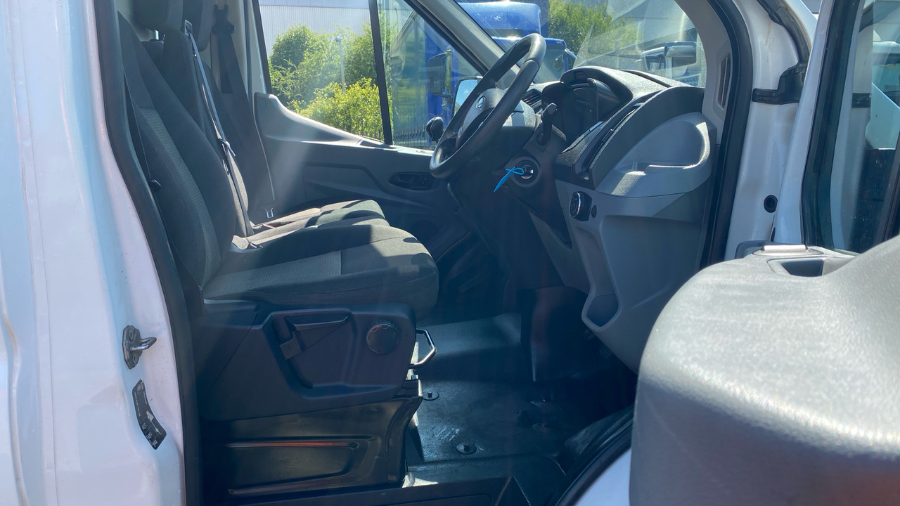 FORD TRANSIT 350 2.0 TDCi 130PS - Panel van: picture 5 FORD TRANSIT 350 2.0 TDCi 130PS - Panel van: picture 5