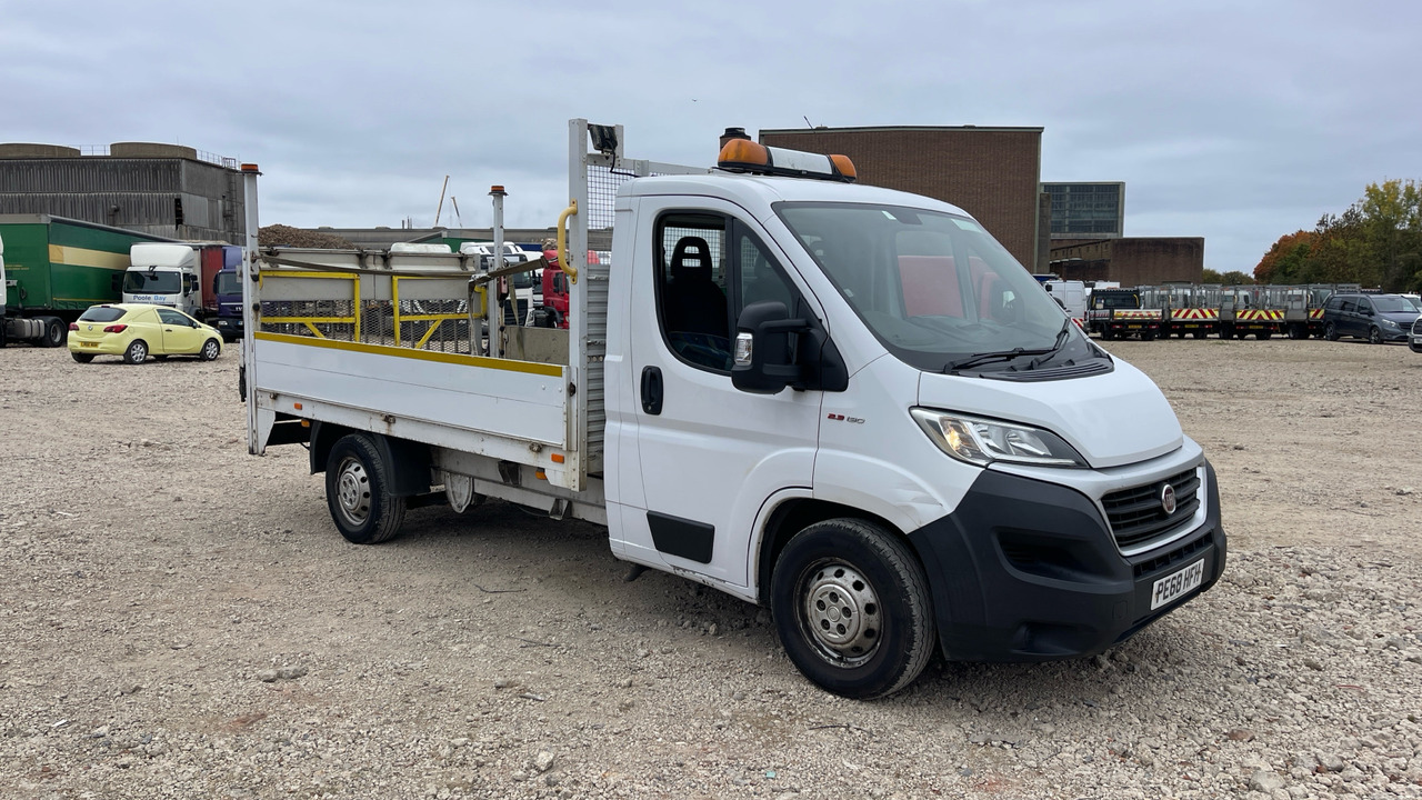 Fiat Ducato 35 2.3 MULTIJET 130PS - Flatbed van: picture 1 Fiat Ducato 35 2.3 MULTIJET 130PS - Flatbed van: picture 1