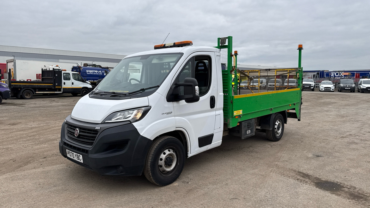 Fiat Ducato 35 2.3 MULTIJET 140PS - Flatbed van: picture 2 Fiat Ducato 35 2.3 MULTIJET 140PS - Flatbed van: picture 2