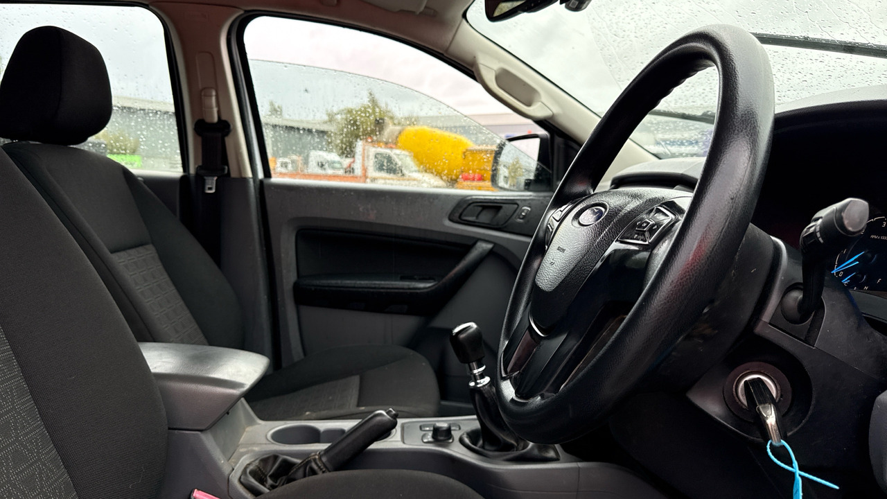 Ford Ranger XL 2.2 TDCI 150PS - Pickup truck, Combi van: picture 5 Ford Ranger XL 2.2 TDCI 150PS - Pickup truck, Combi van: picture 5