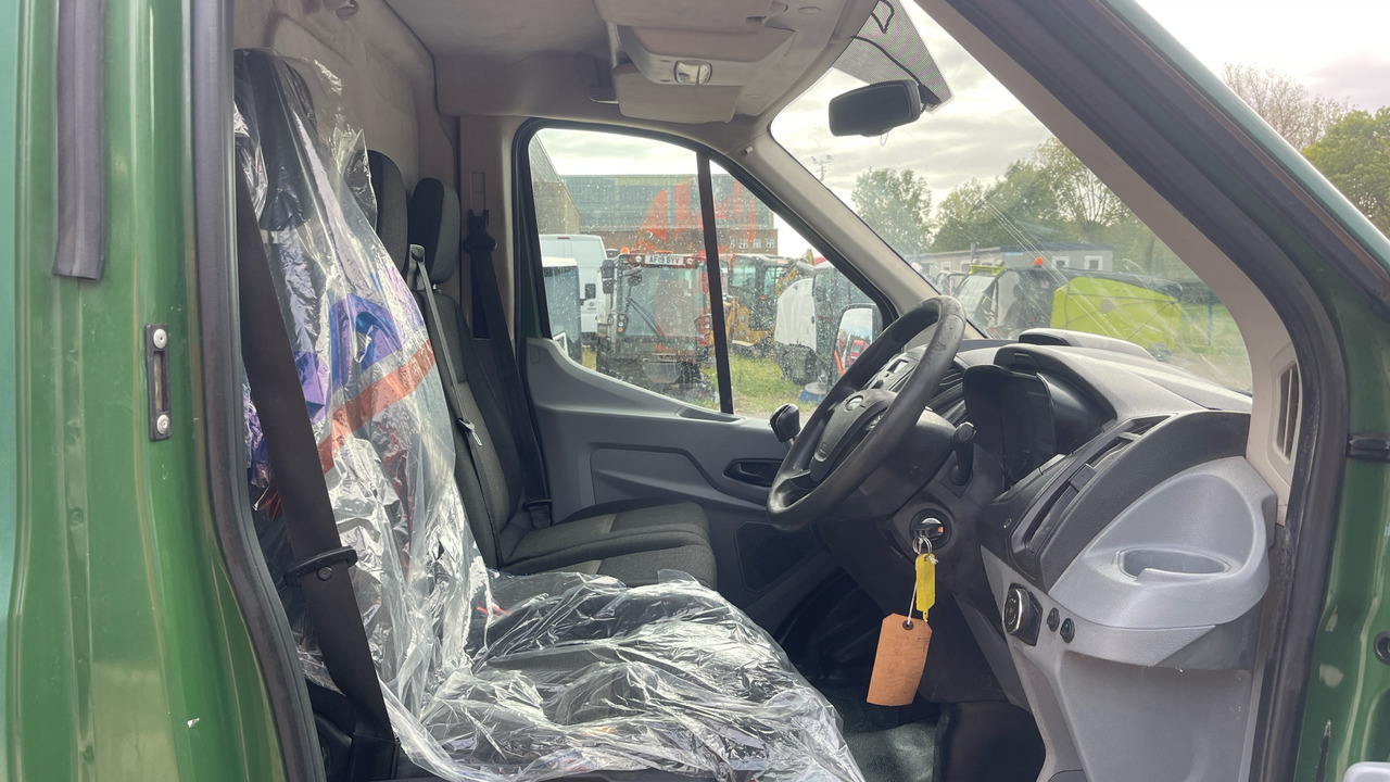 Ford Transit 350 2.0 TDCi 130ps - Panel van: picture 5 Ford Transit 350 2.0 TDCi 130ps - Panel van: picture 5