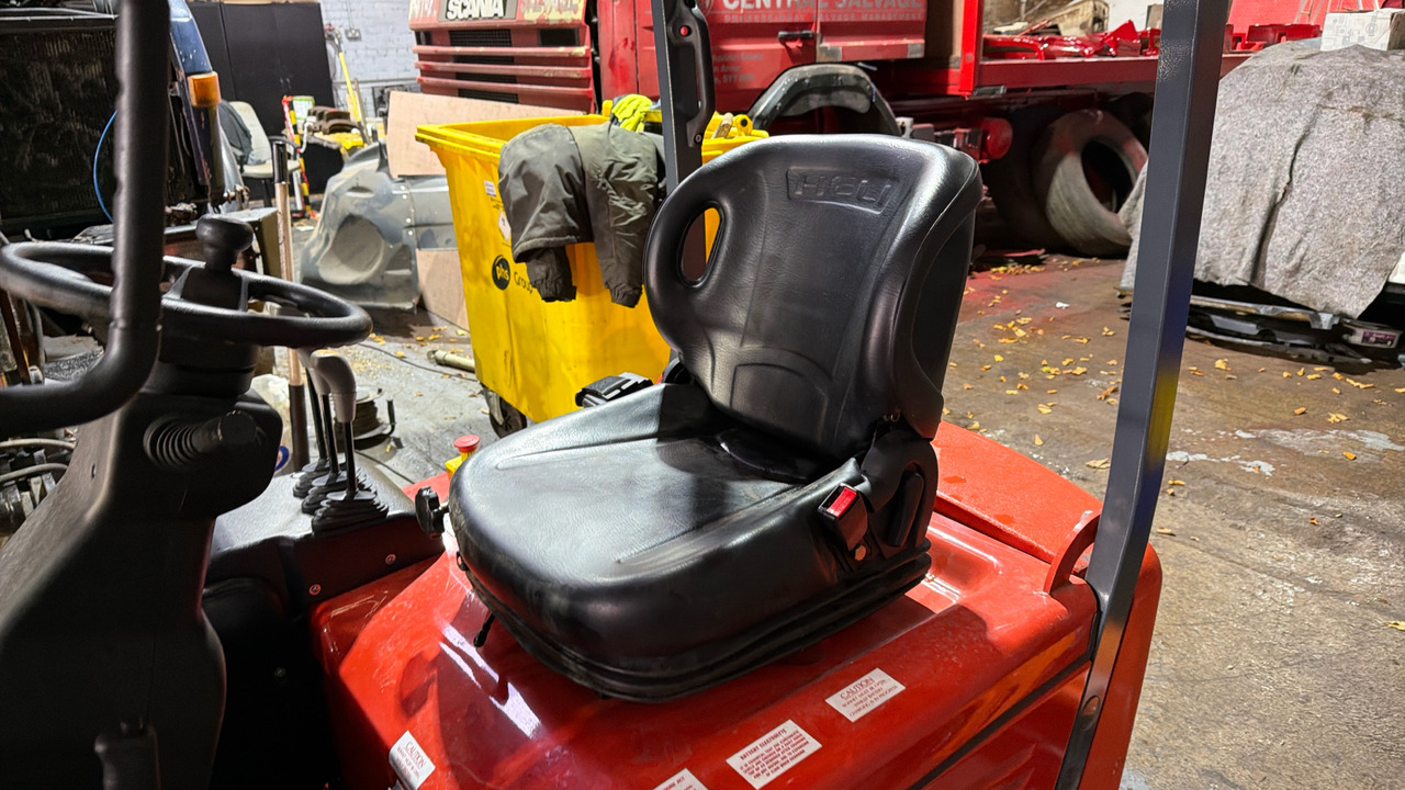 HELI FB315 - Electric forklift: picture 5 HELI FB315 - Electric forklift: picture 5