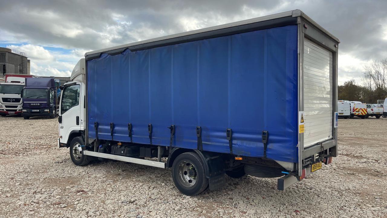 ISUZU N75 150 - Curtainsider truck: picture 3 ISUZU N75 150 - Curtainsider truck: picture 3