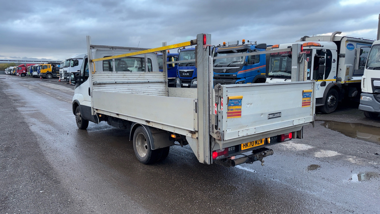 IVECO DAILY 35-140 - Flatbed van: picture 3 IVECO DAILY 35-140 - Flatbed van: picture 3