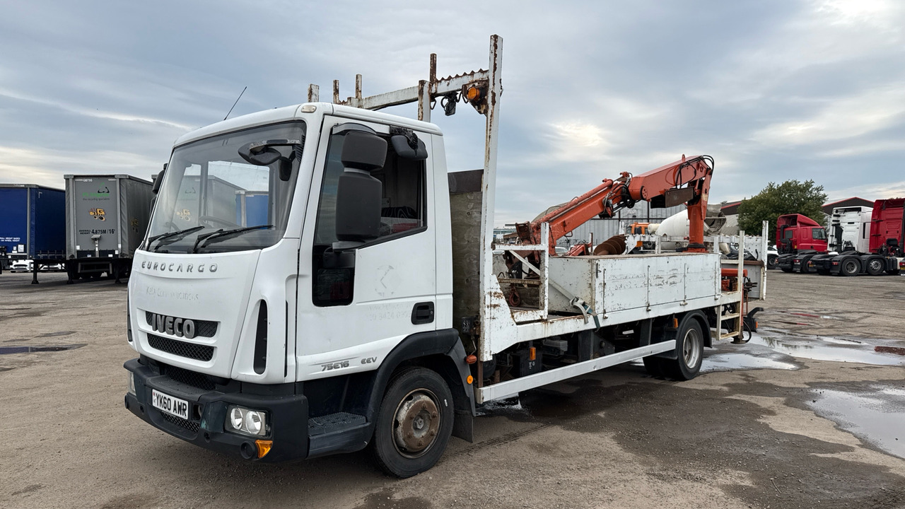 IVECO EUROCARGO 75E16 - Dropside/ Flatbed truck, Crane truck: picture 2 IVECO EUROCARGO 75E16 - Dropside/ Flatbed truck, Crane truck: picture 2