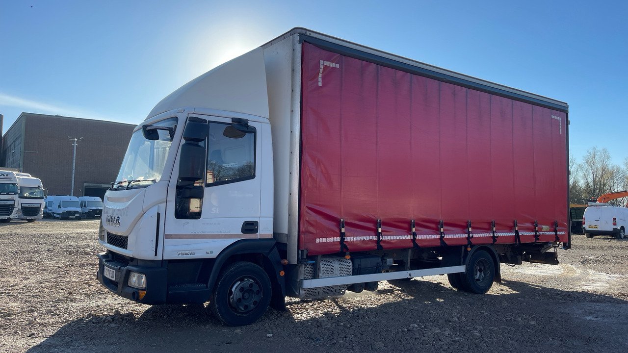 IVECO EUROCARGO 75E16 - Curtainsider truck: picture 2 IVECO EUROCARGO 75E16 - Curtainsider truck: picture 2
