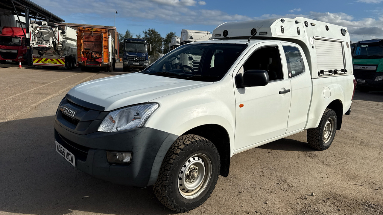 Isuzu D-Max 2.5 TD TURBO - Pickup truck, Combi van: picture 2 Isuzu D-Max 2.5 TD TURBO - Pickup truck, Combi van: picture 2