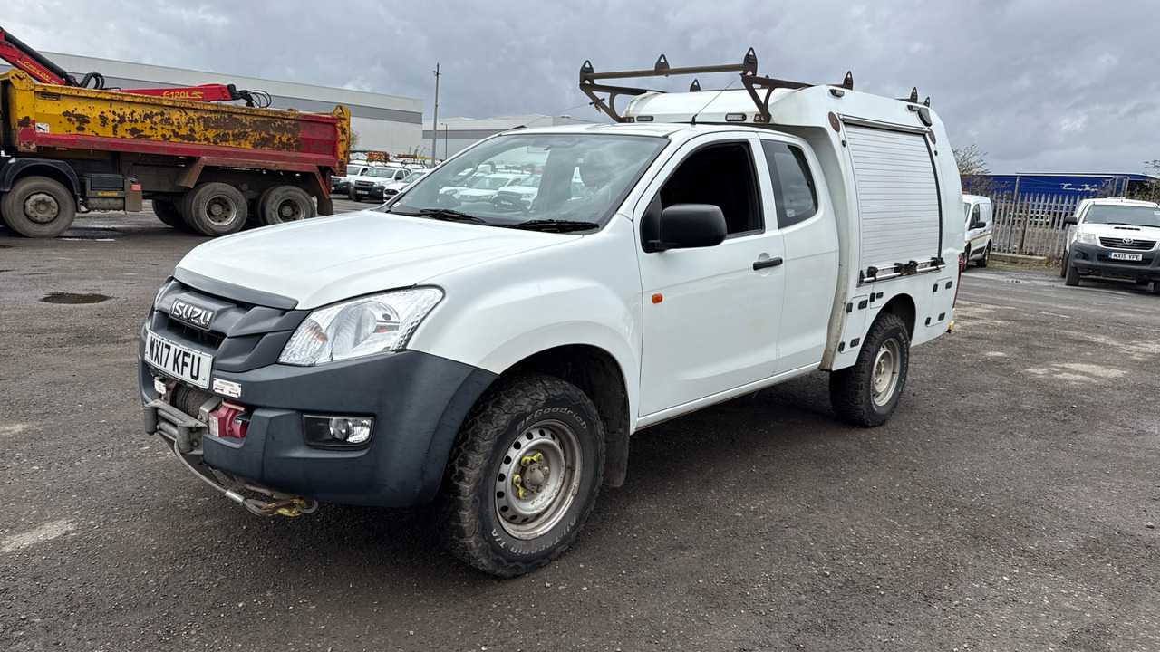 Isuzu D-Max 2.5TD - Pickup truck, Combi van: picture 2 Isuzu D-Max 2.5TD - Pickup truck, Combi van: picture 2