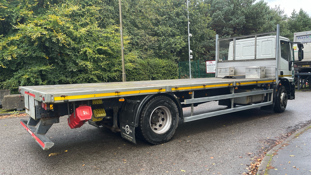 Iveco Eurocargo 180E25 - Dropside/ Flatbed truck: picture 4 Iveco Eurocargo 180E25 - Dropside/ Flatbed truck: picture 4