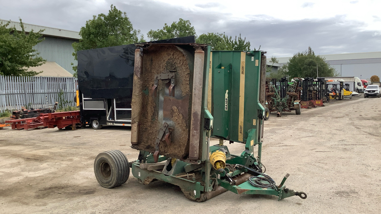 MAJOR 18000GR TRAILED FINISHING MOWER 13/441 - Construction equipment: picture 2 MAJOR 18000GR TRAILED FINISHING MOWER 13/441 - Construction equipment: picture 2