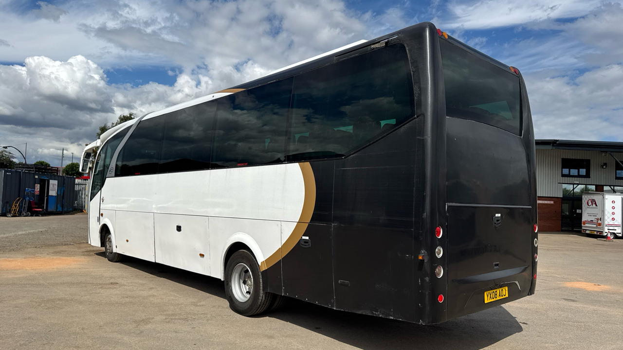 MERCEDES ATEGO 1324 - Coach: picture 3 MERCEDES ATEGO 1324 - Coach: picture 3