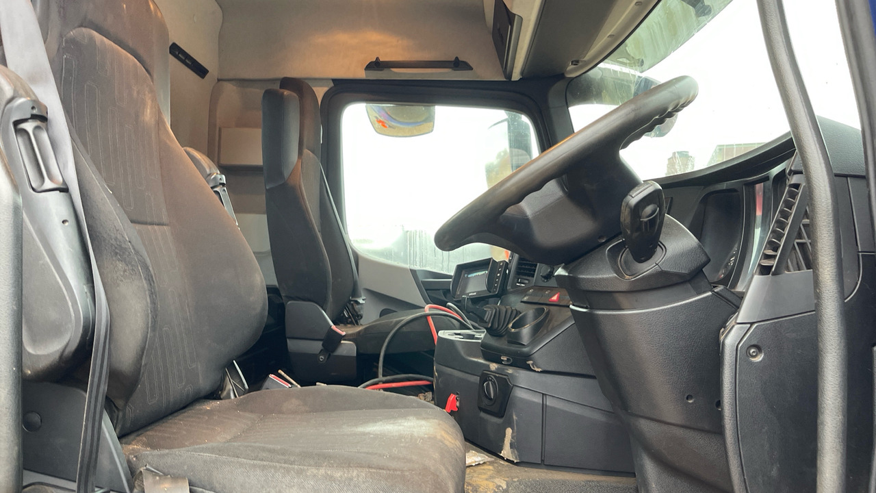 MERCEDES-BENZ AROCS 3240 - Tipper, Crane truck: picture 5 MERCEDES-BENZ AROCS 3240 - Tipper, Crane truck: picture 5