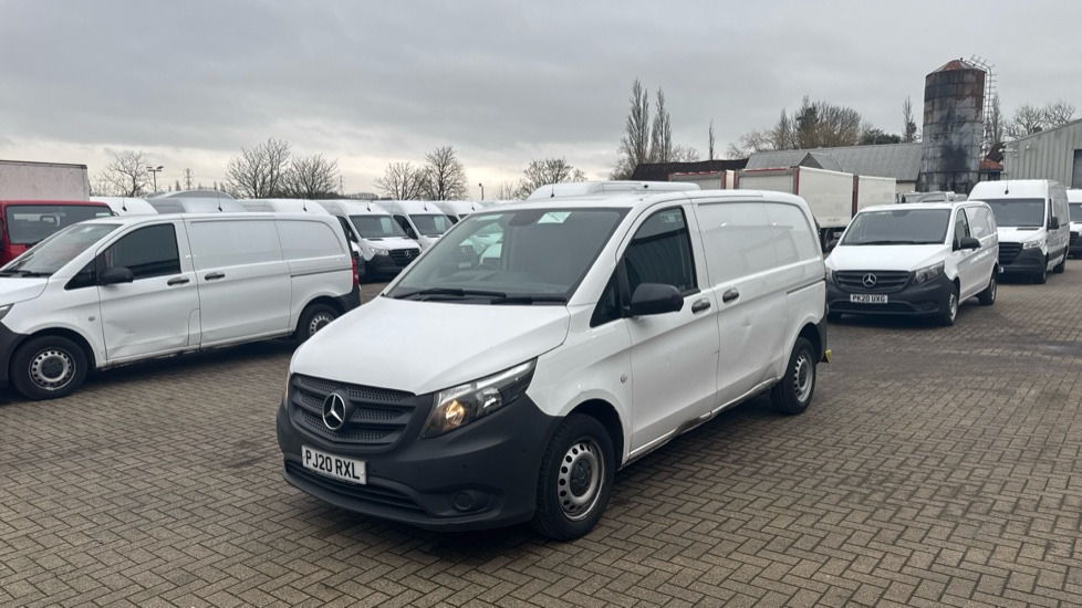 MERCEDES-BENZ VITO 114 CDI - Panel van: picture 2 MERCEDES-BENZ VITO 114 CDI - Panel van: picture 2