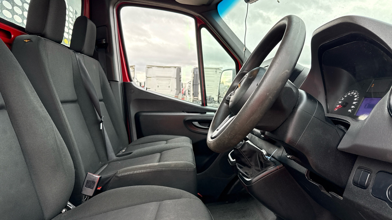 Mercedes-Benz Sprinter 314 CDI - Flatbed van: picture 5 Mercedes-Benz Sprinter 314 CDI - Flatbed van: picture 5