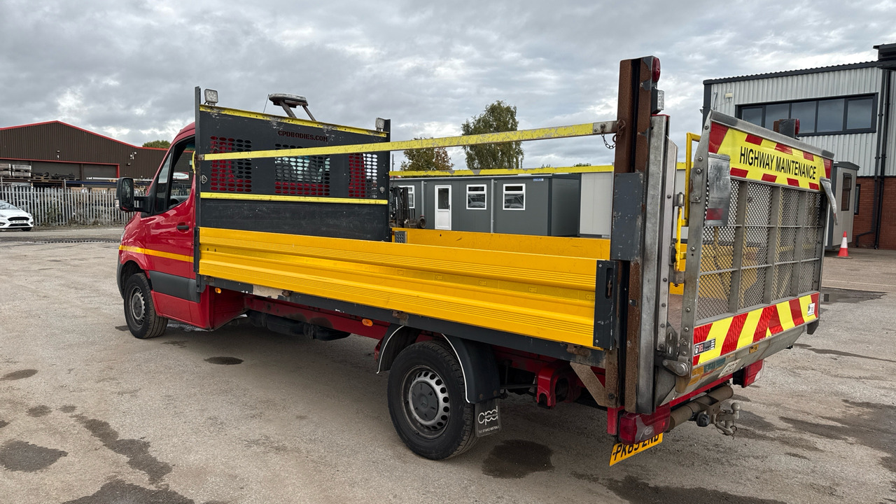 Mercedes-Benz Sprinter 314 CDI - Flatbed van: picture 3 Mercedes-Benz Sprinter 314 CDI - Flatbed van: picture 3