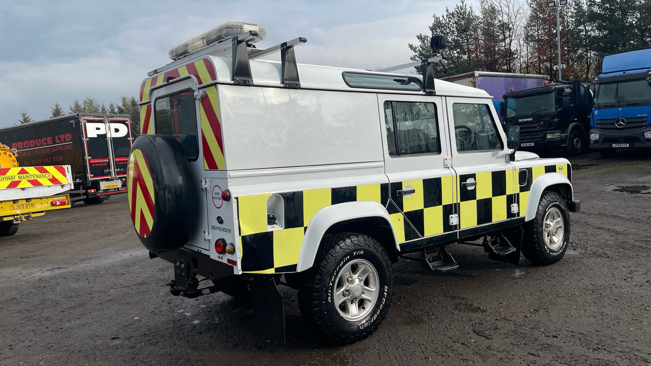 Land Rover Defender 110 2.2 TDCi - Other machinery: picture 4 Land Rover Defender 110 2.2 TDCi - Other machinery: picture 4