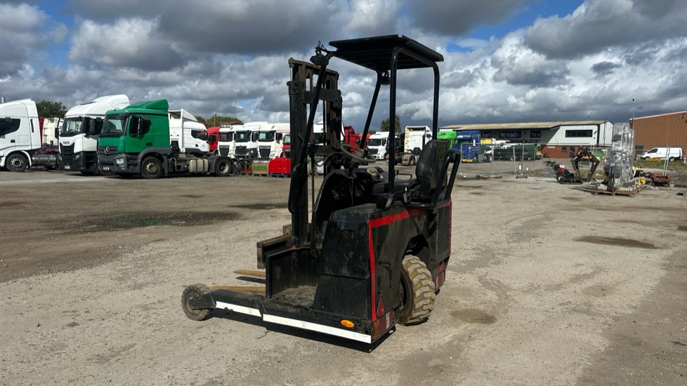PALFINGER F3 151 - Diesel forklift: picture 1 PALFINGER F3 151 - Diesel forklift: picture 1
