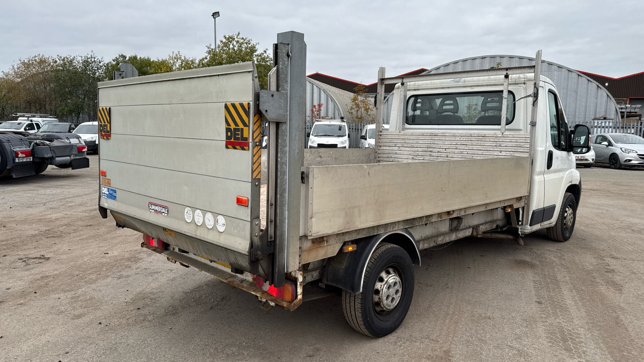PEUGEOT BOXER 335 2.2 HDI 130PS - Flatbed van: picture 4 PEUGEOT BOXER 335 2.2 HDI 130PS - Flatbed van: picture 4