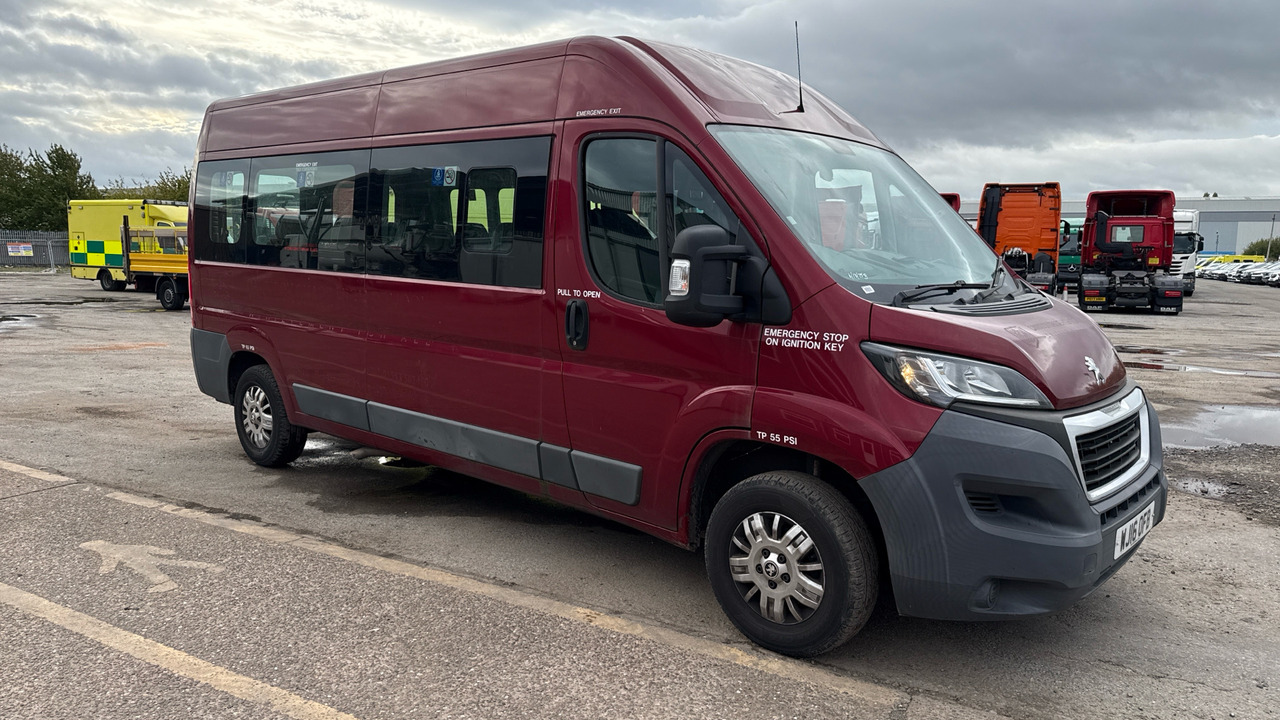 PEUGEOT BOXER 335 2.2 HDi H2 130ps - Minibus, Passenger van: picture 1 PEUGEOT BOXER 335 2.2 HDi H2 130ps - Minibus, Passenger van: picture 1
