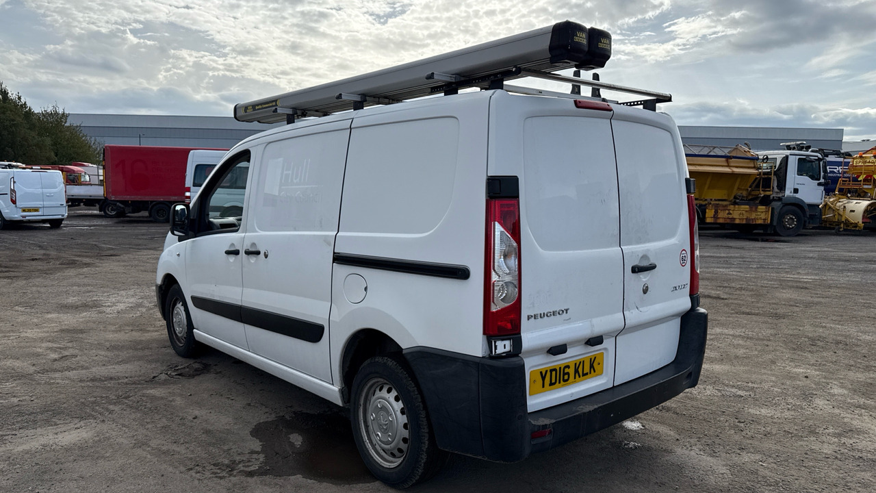 PEUGEOT EXPERT 1000 1.6 HDI 90PS - Small van: picture 3 PEUGEOT EXPERT 1000 1.6 HDI 90PS - Small van: picture 3
