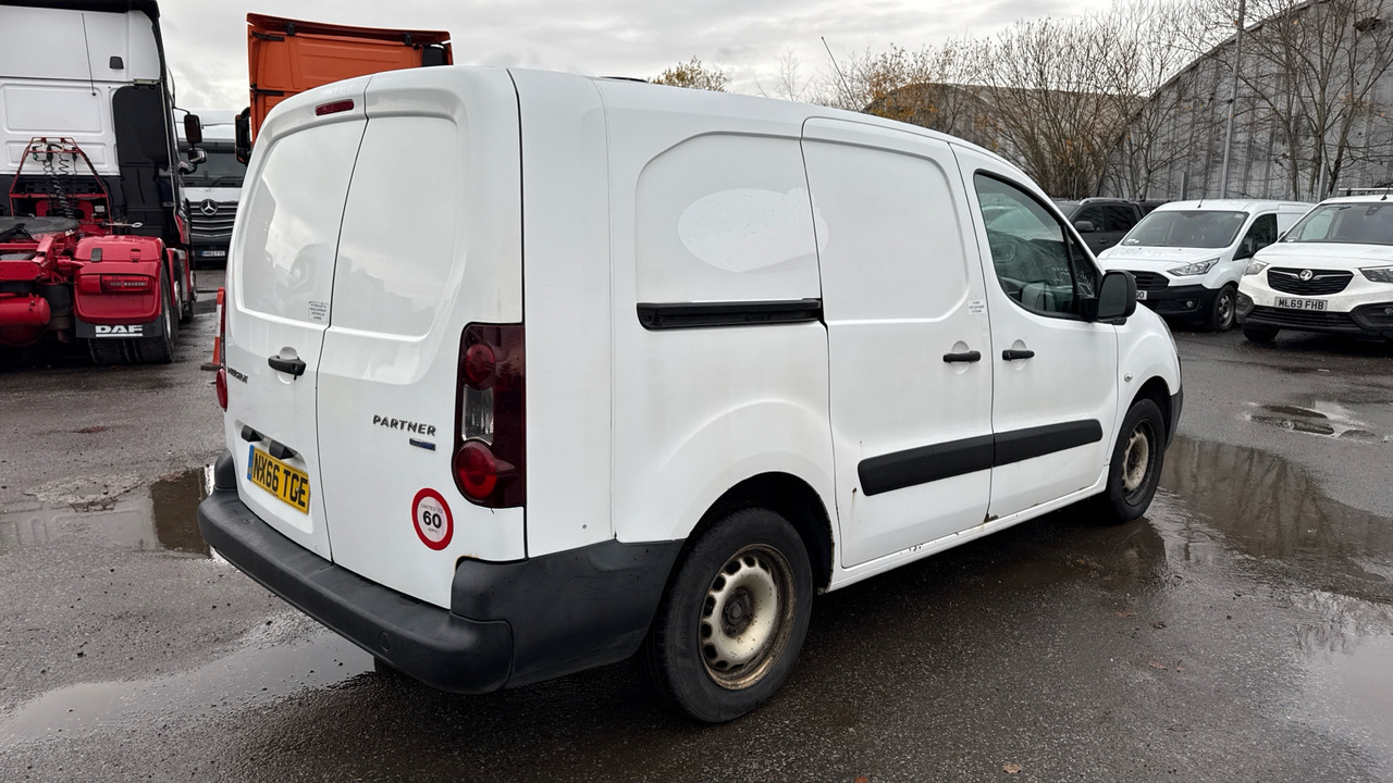 Peugeot Partner 750 SE 1.6 BLUEHDI 100PS - Small van: picture 4 Peugeot Partner 750 SE 1.6 BLUEHDI 100PS - Small van: picture 4