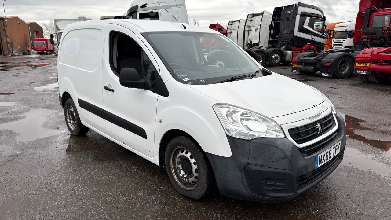 Peugeot Partner 850 SE 1.6 BLUEHDI 100PS - Small van: picture 1 Peugeot Partner 850 SE 1.6 BLUEHDI 100PS - Small van: picture 1