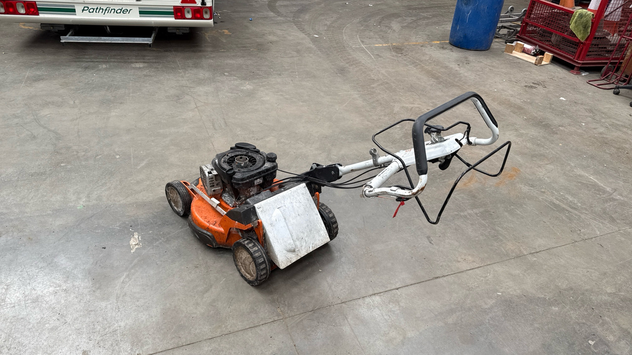 STIHL - Construction equipment: picture 1 STIHL - Construction equipment: picture 1
