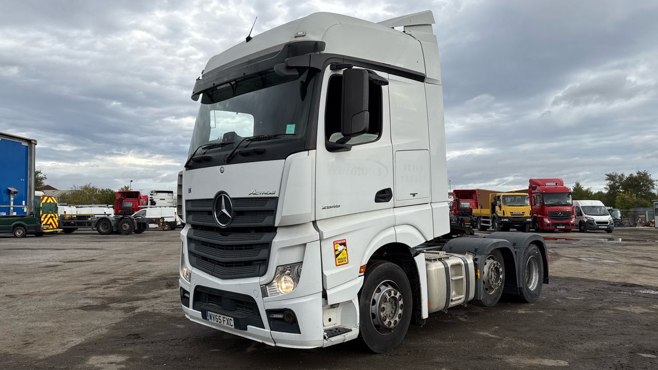 MERCEDES-BENZ ACTROS 2545 - Tractor unit: picture 2 MERCEDES-BENZ ACTROS 2545 - Tractor unit: picture 2